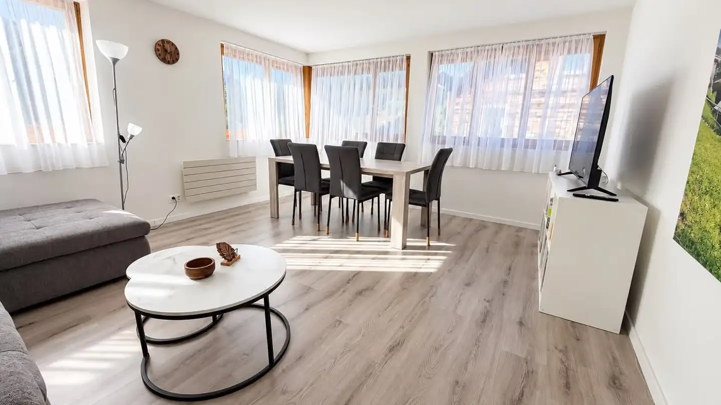 Apartment for rent - Via Lucmagn 13, 7184 Curaglia - Photo 2