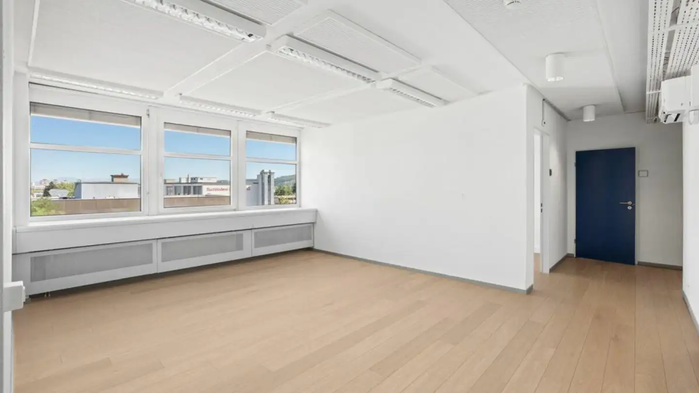 Commercial à louer - Sternenhofstrasse 15, 4153 Reinach BL - Photo 4