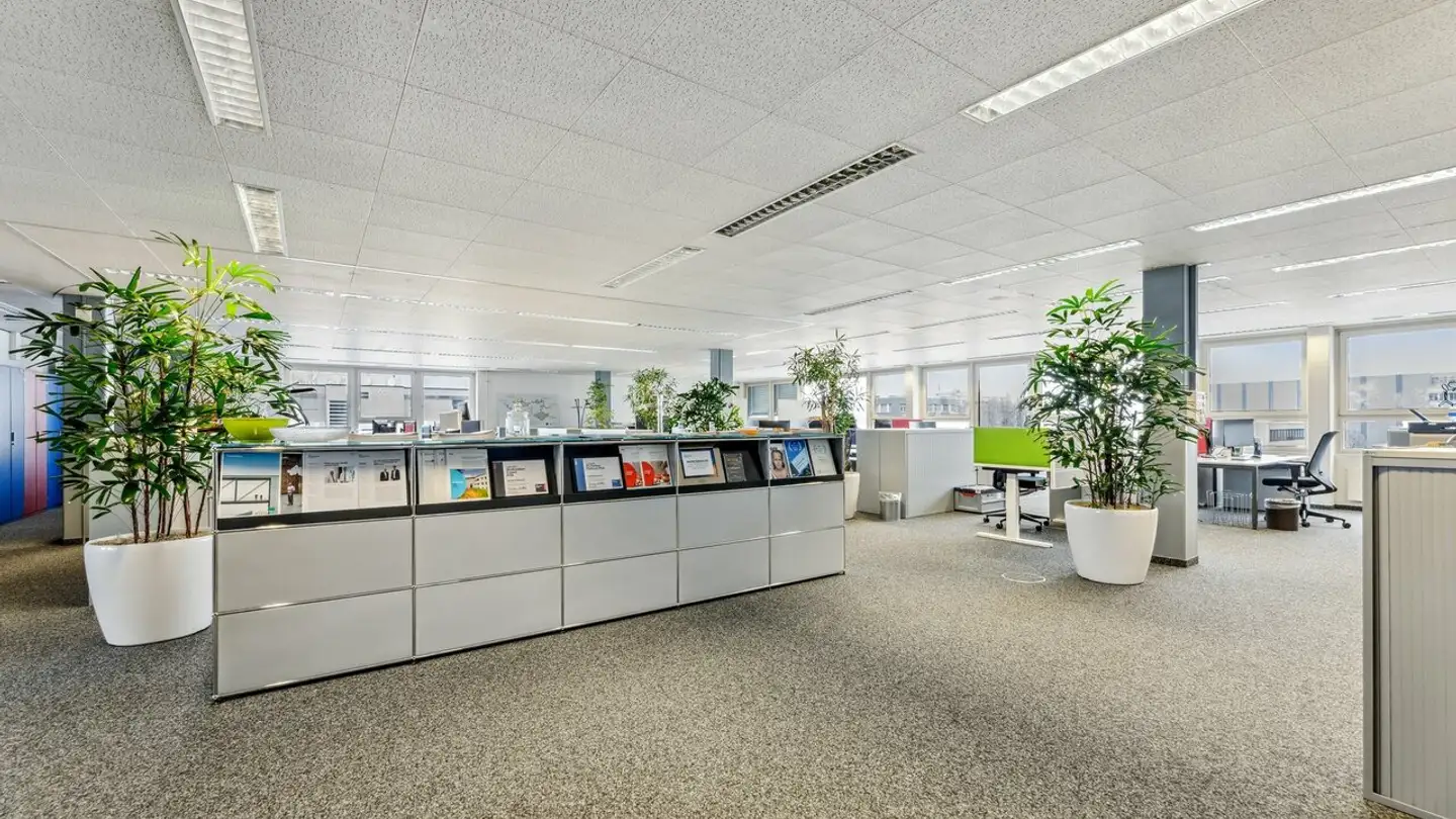 Bürofläche mieten - Bahnstrasse 58, 8105 Regensdorf