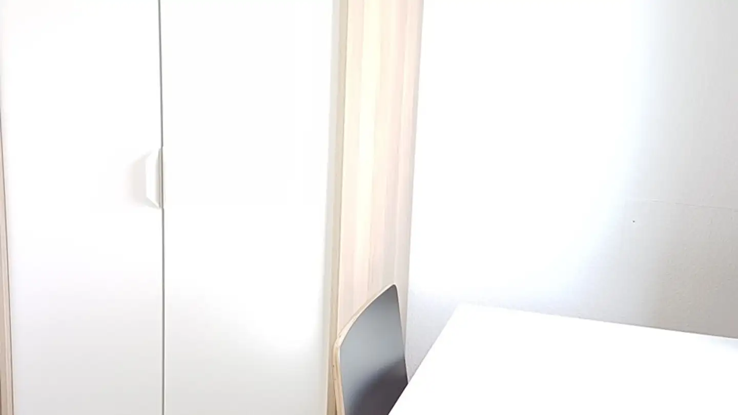 Chambre à louer - Zürichstrasse, 8134 Adliswil - Photo 3