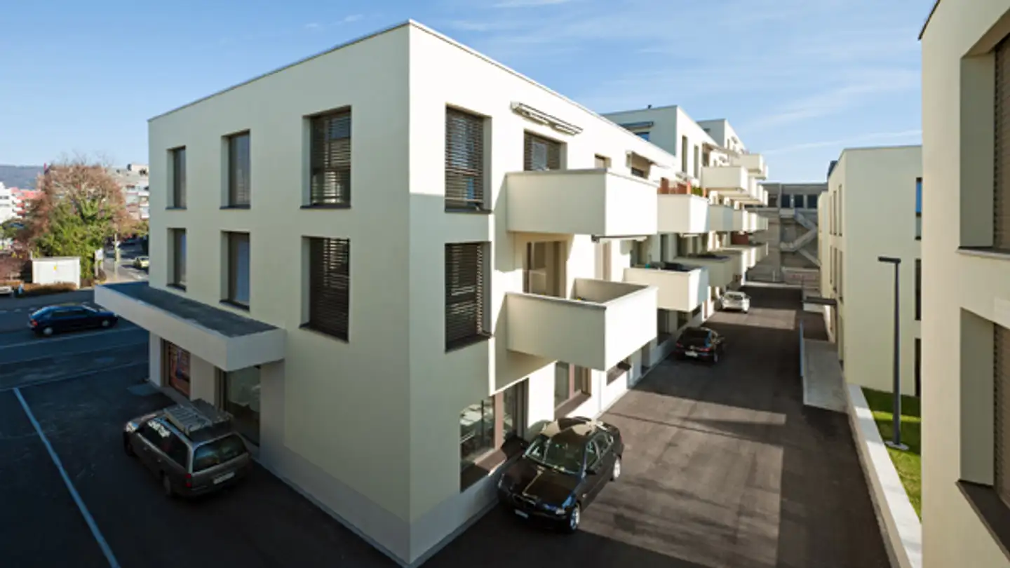 Tiefgaragenstellplatz mieten - Zentralstrasse 2, 8953 Dietikon
