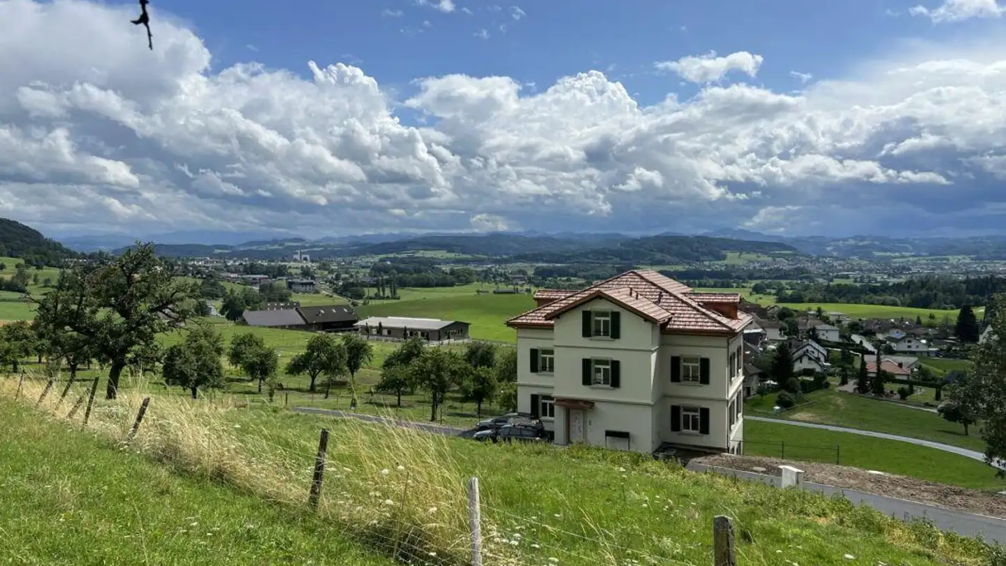 Appartement à louer - Schlossstrasse 1, 9553 Bettwiesen