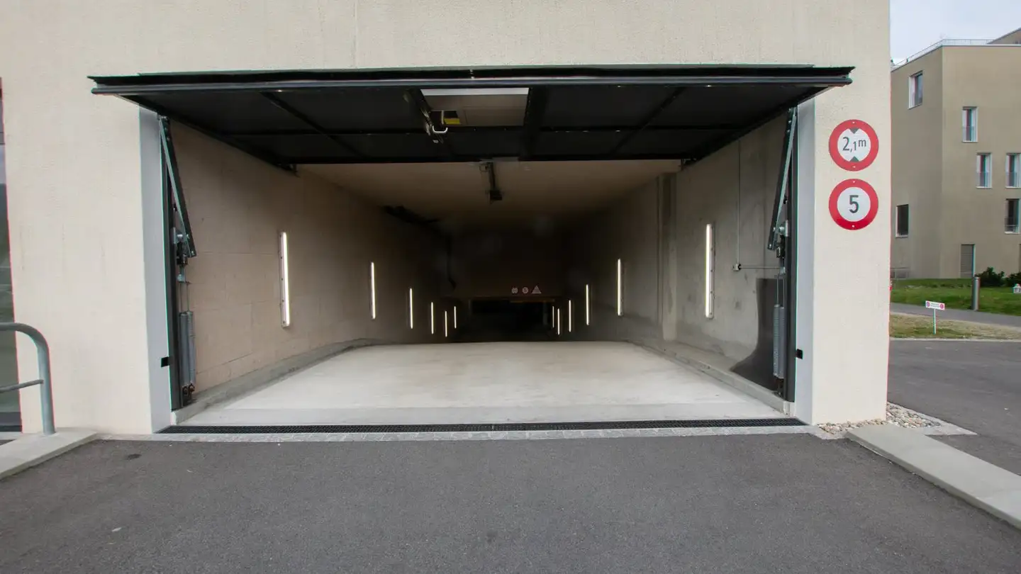 Garage singolo in affitto - Rue Jakob-Stämpfli / Jakob-Stämpfli-Strasse 112c, 2502 Biel/Bienne - Foto 3