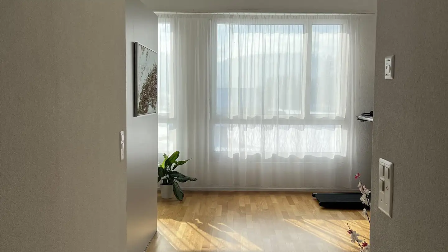 Dachgeschosswohnung mieten - Püntenstrasse 6, 8143 Stallikon - Foto 4