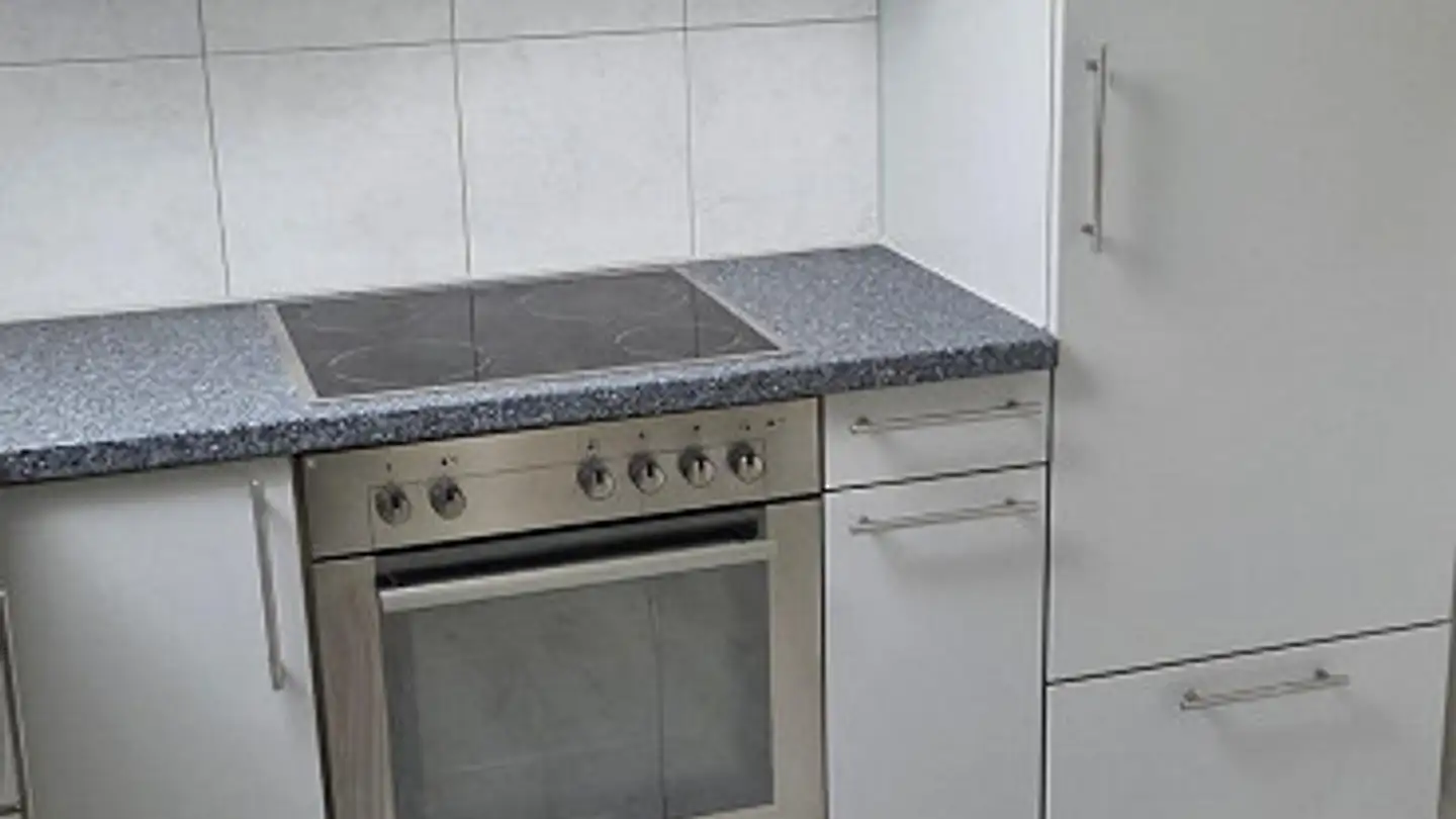 Attique à louer - Rheinstrasse 43, 4402 Frenkendorf