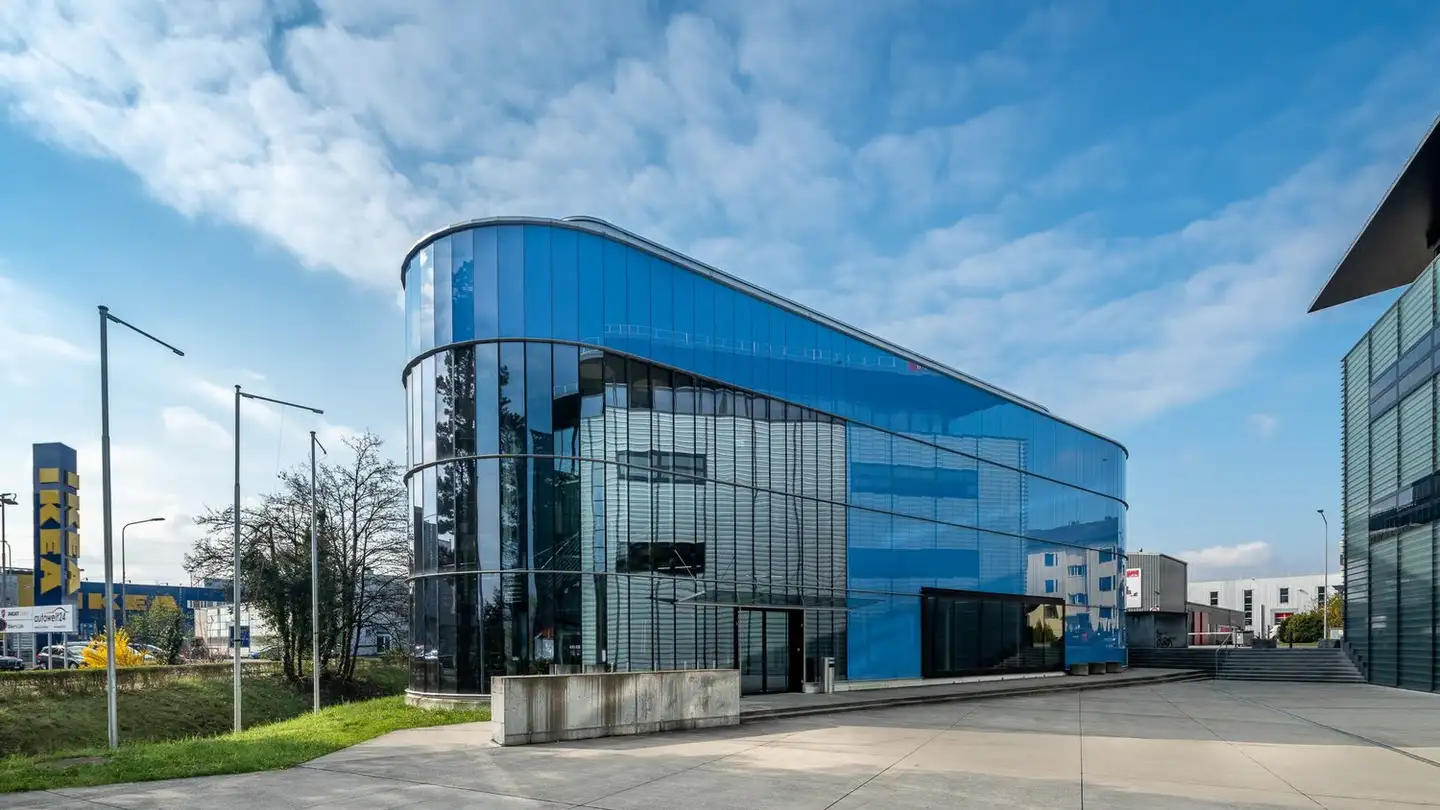 Commerciale in affitto - Alte Dübendorferstrasse 17, 8305 Dietlikon