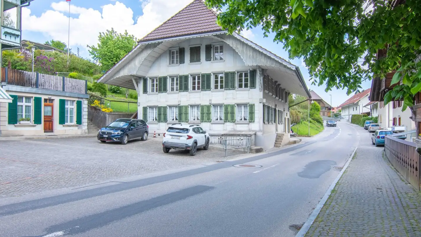Residential building for sale - Dorfstrasse, 3534 Signau