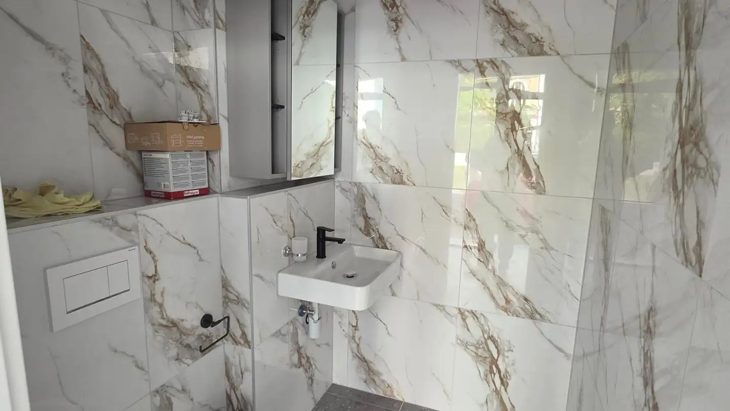 Immeuble industriel à louer - Rue De Boujean / Bözingenstrasse 10, 2502 Biel/Bienne - Photo 4