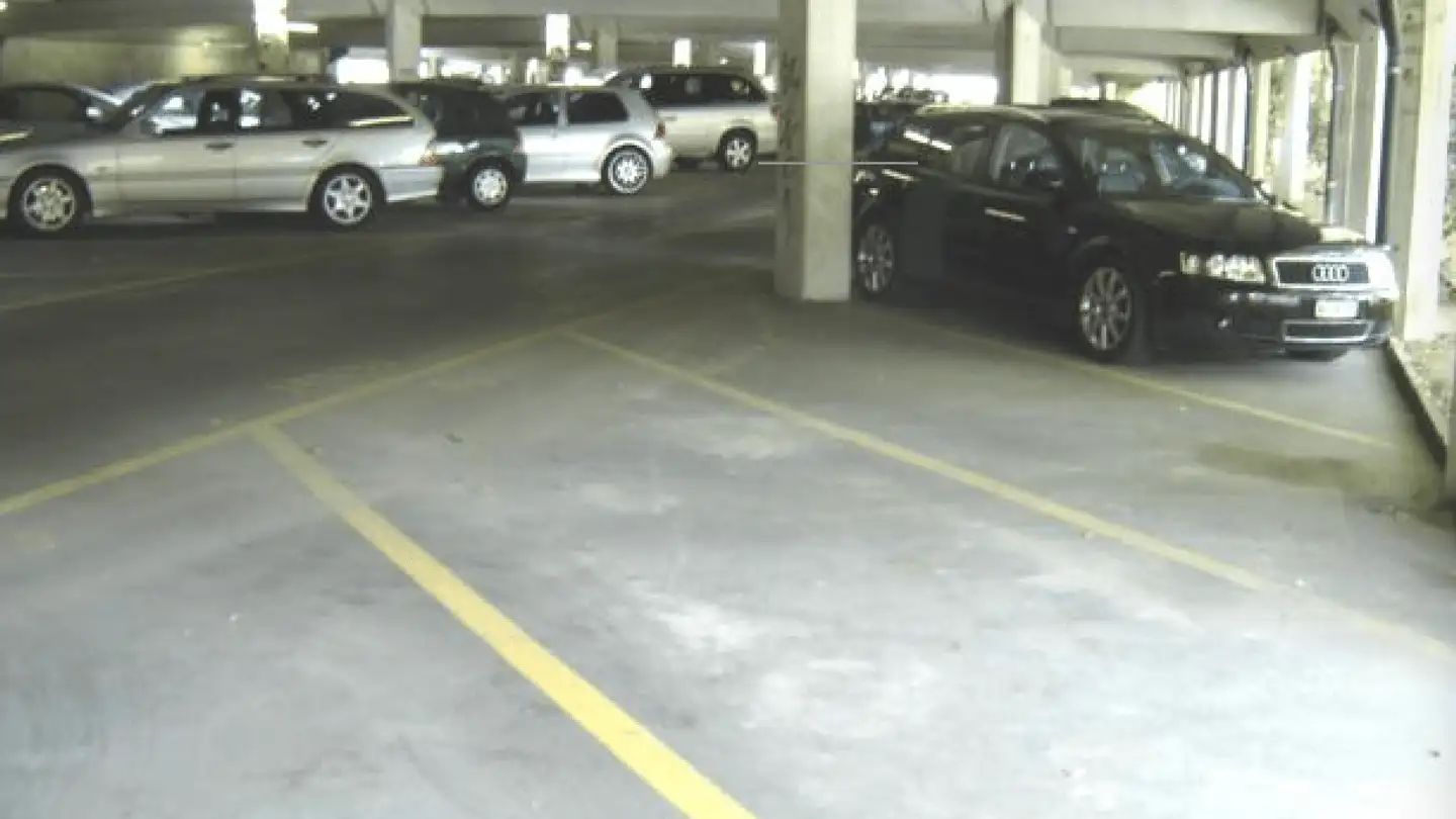 Tiefgaragenstellplatz mieten - Flösserstrasse 7, 5000 Aarau