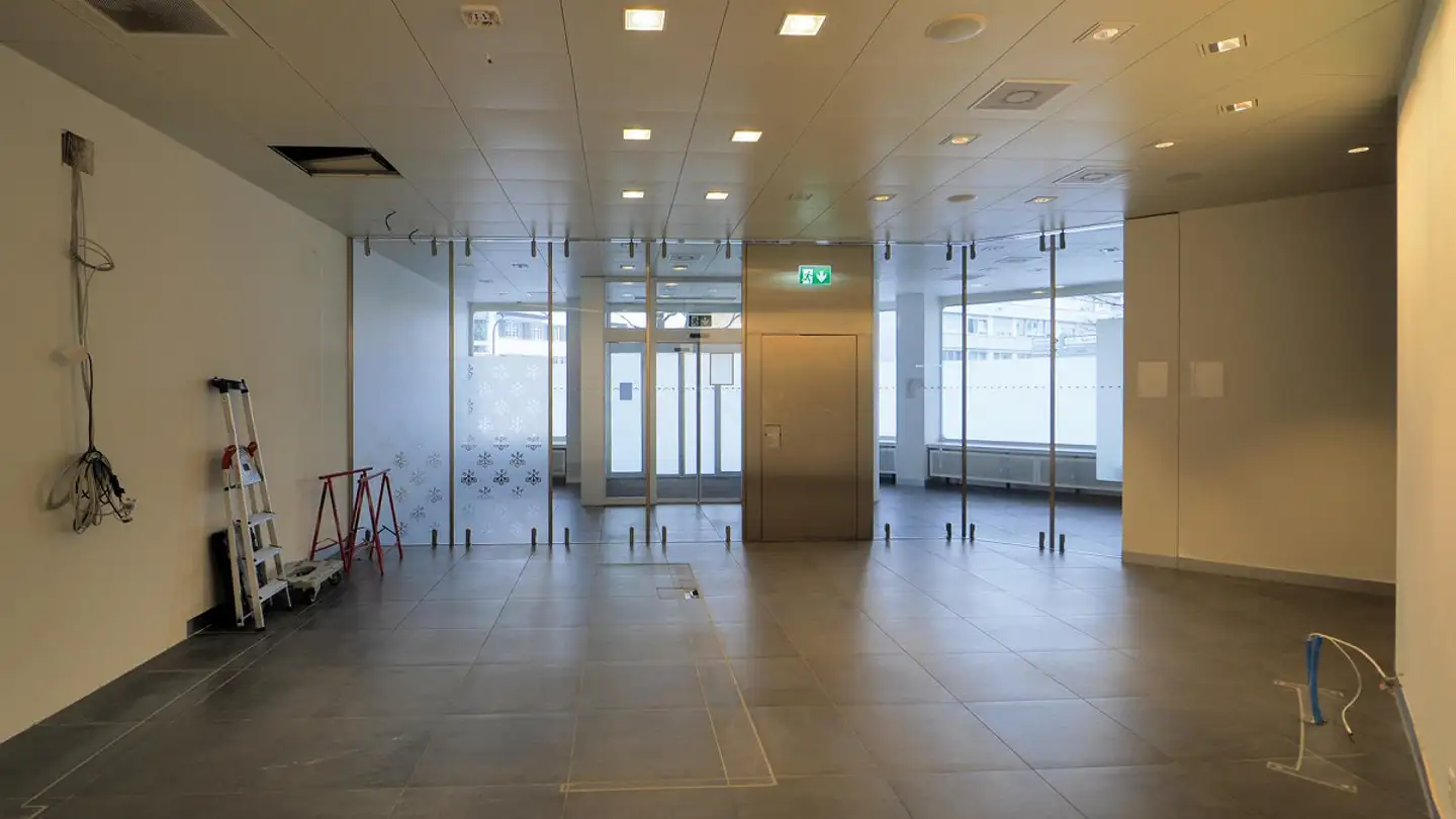 Commerciale in affitto - Zugerstrasse 11, 8820 Wädenswil - Foto 2