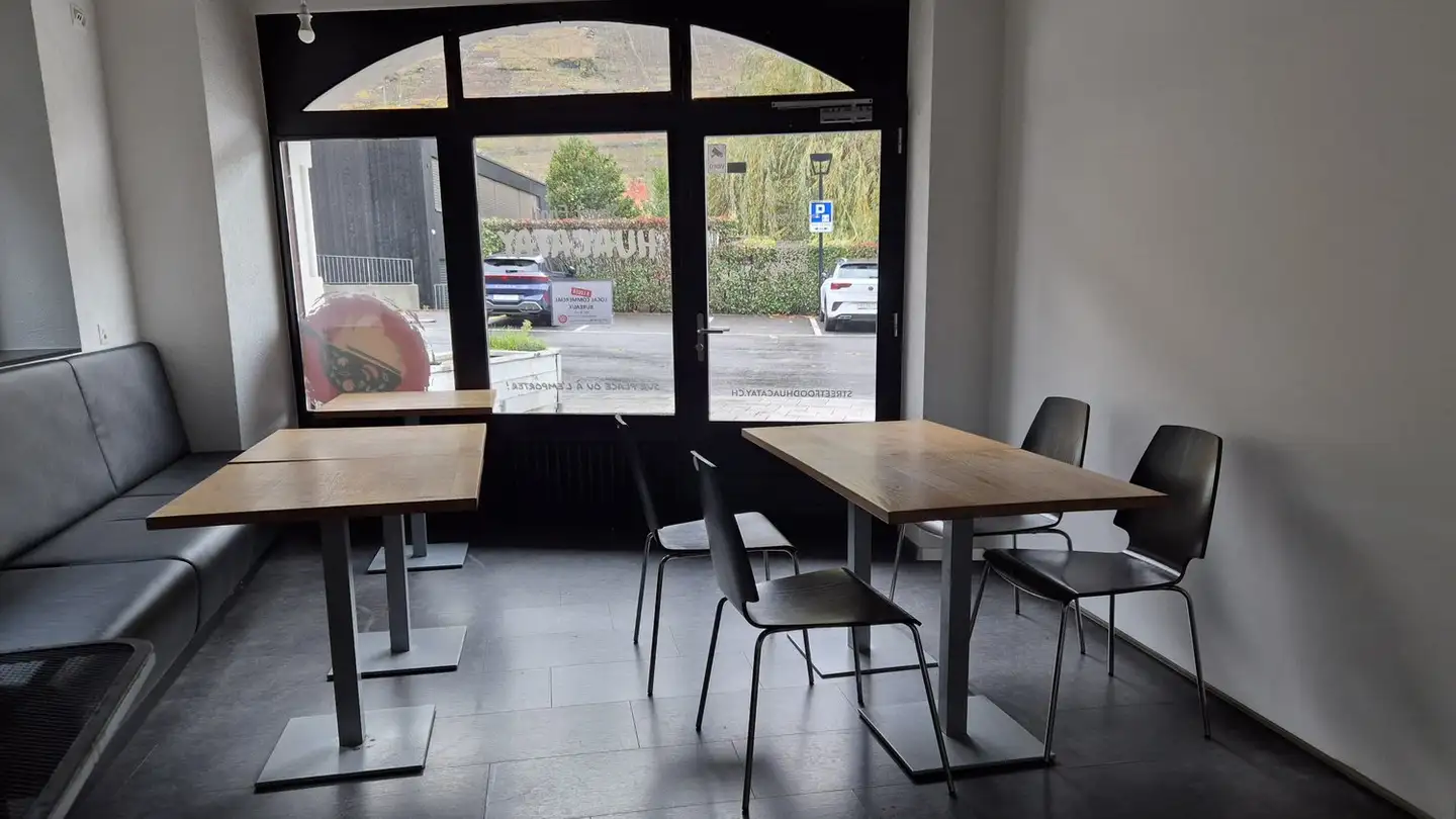 Spazio ufficio in affitto - Rue Du Bourg 95, 1920 Martigny - Photo 4