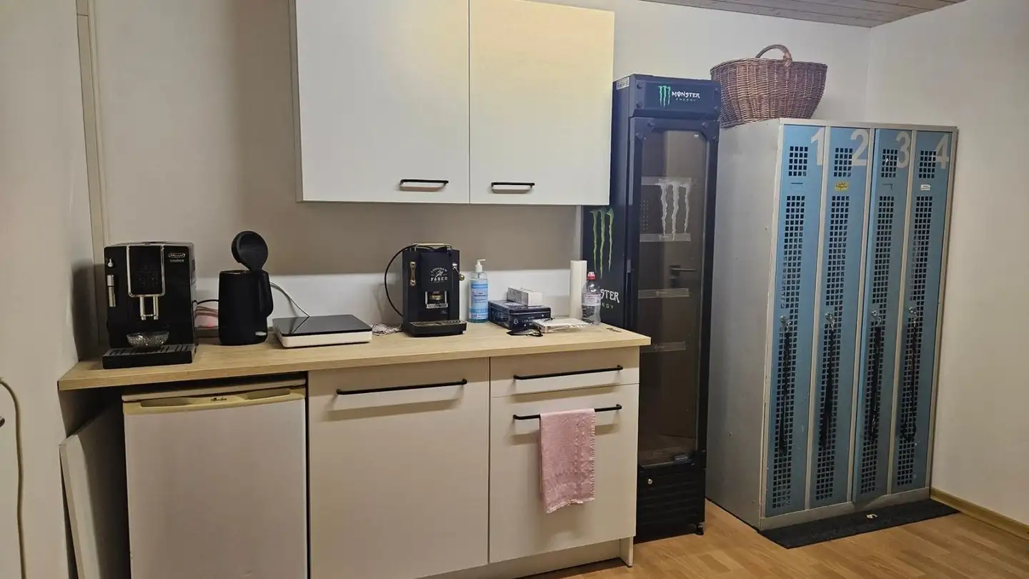 Industrieimmobilie mieten - Industriestrasse 67, 3178 Bösingen - Foto 3