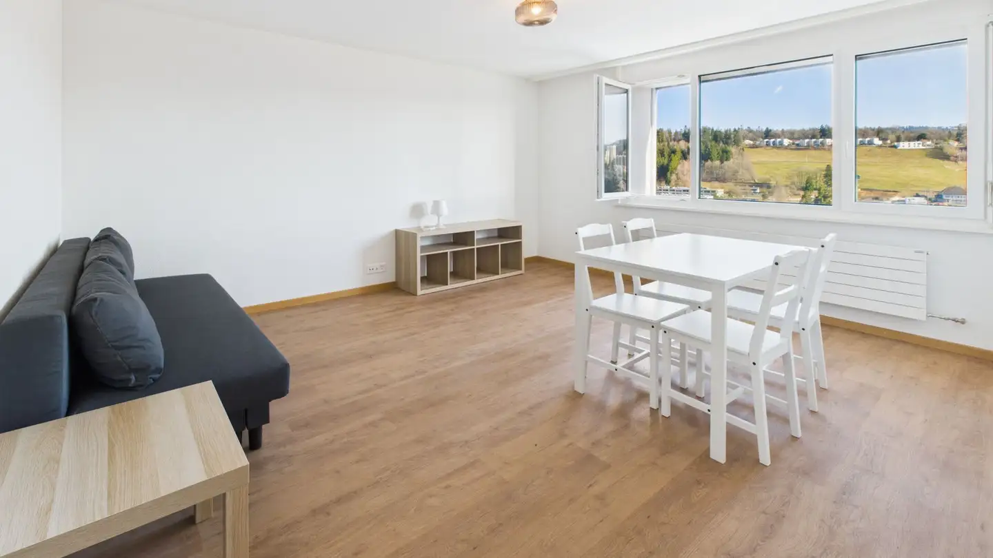 Appartement à louer - Rue De La Charrière 89, 2300 La Chaux-de-Fonds - Photo 2