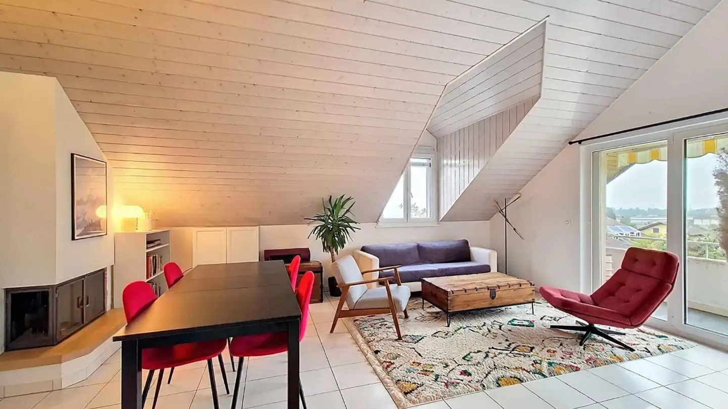 Attic flat for sale - 1162 St-Prex