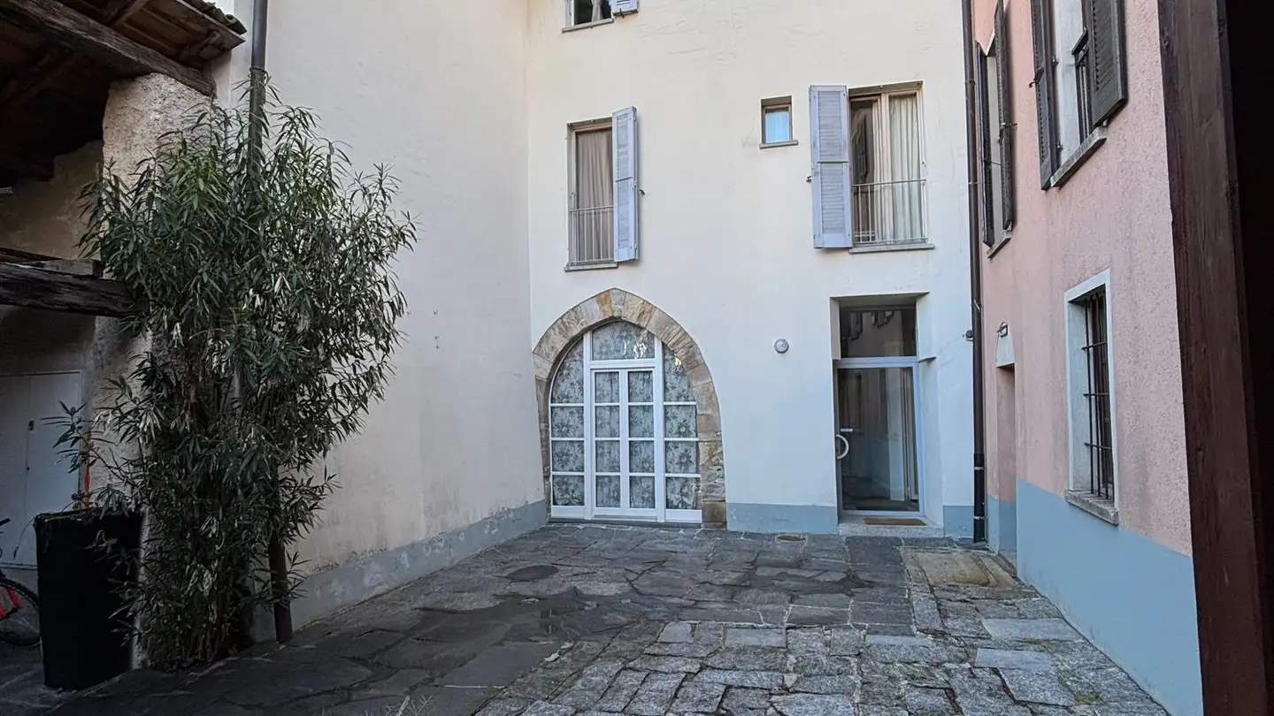 Immeuble résidentiel à vendre - 6930 Bedano - Photo 2