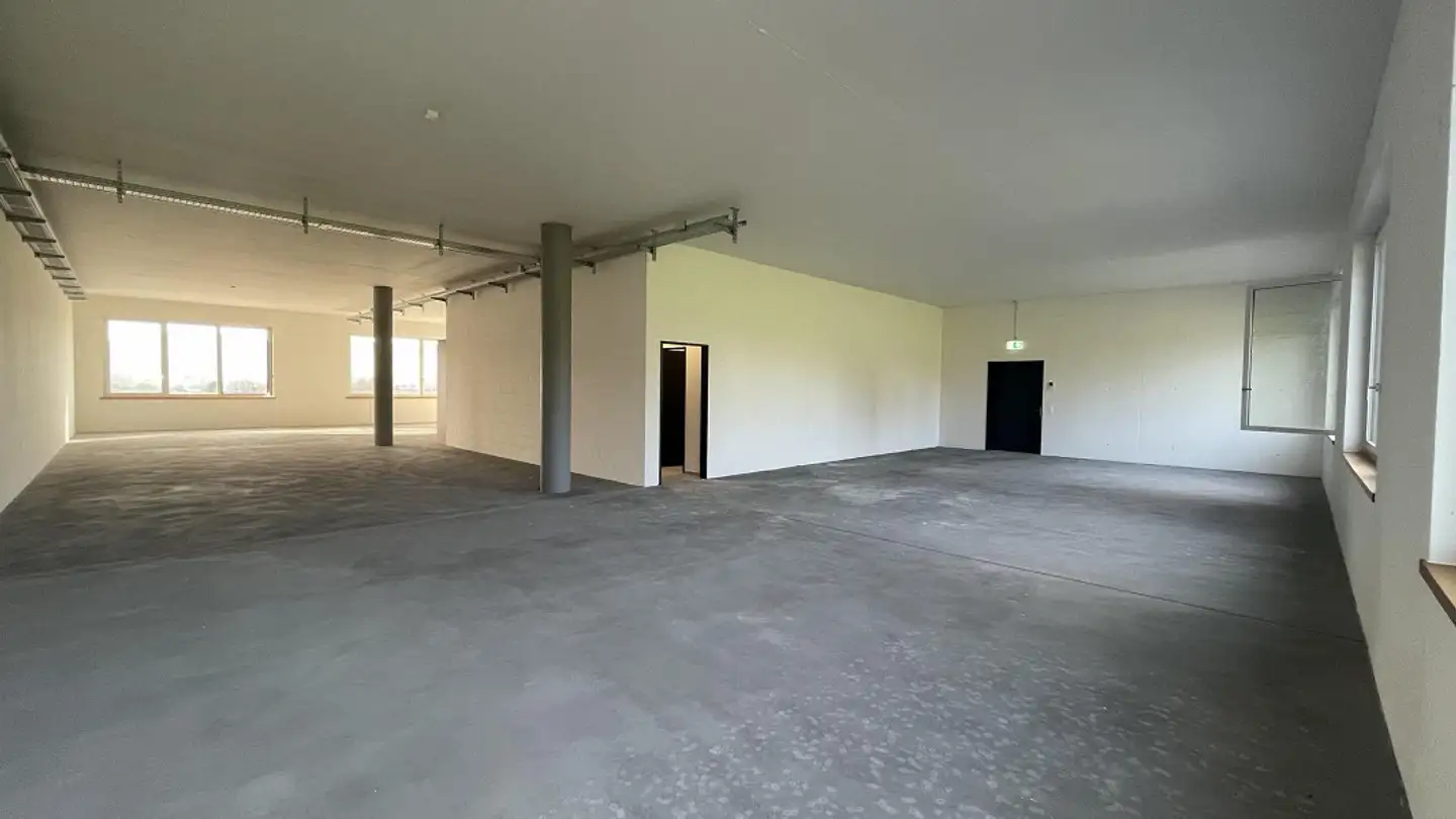 Commerciale in affitto - Riedhofstrasse 67, 8408 Winterthur - Foto 2