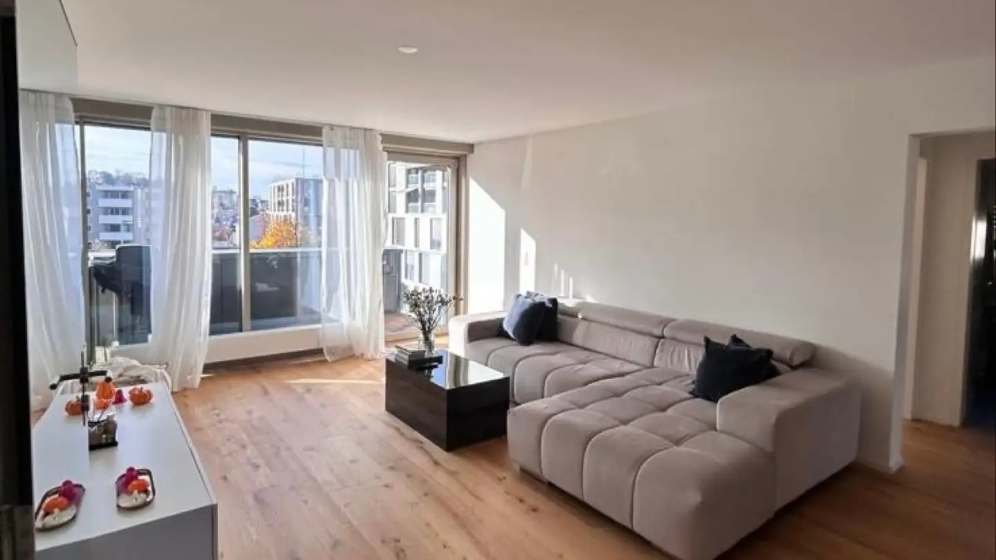 Appartement à louer - 9244 Niederuzwil - Photo 2