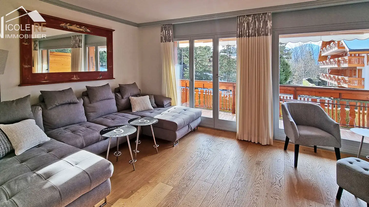 Appartamento in vendita - Route Touristique 44, 3963 Crans-Montana