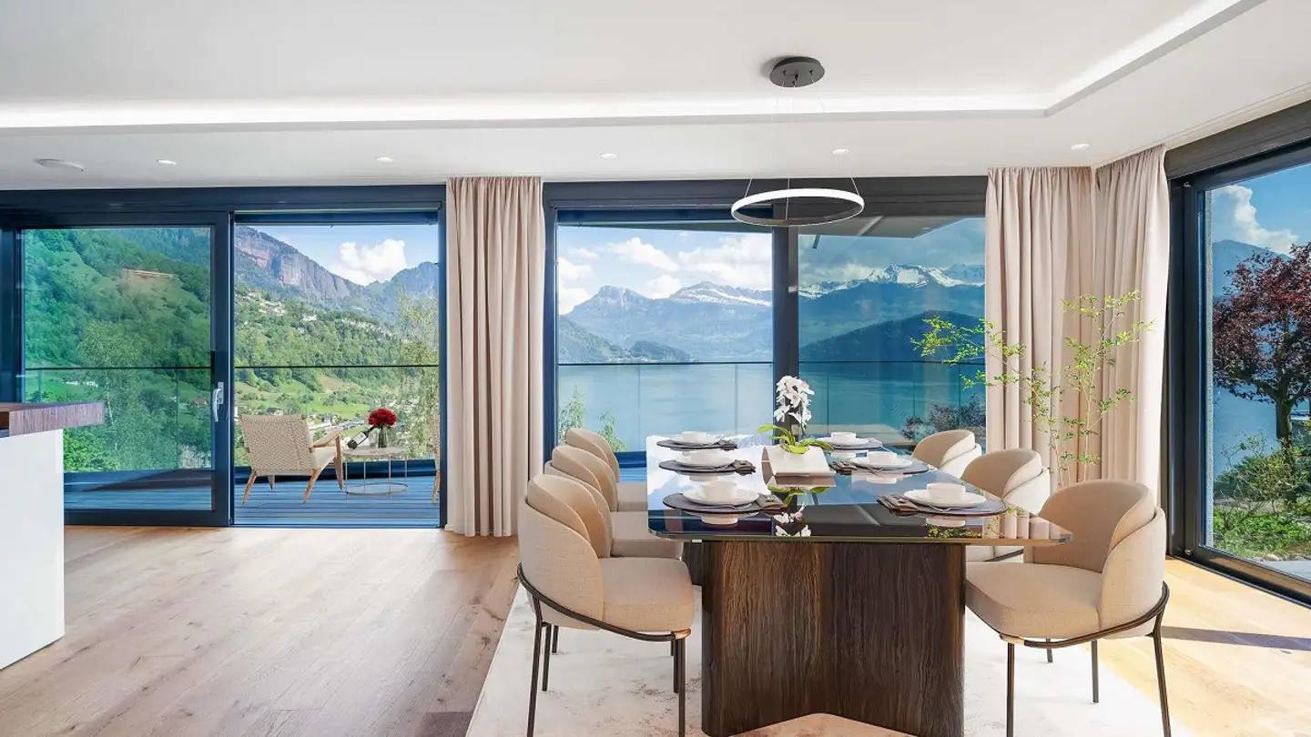 Villa in vendita - Rigiblickstrasse 121, 6353 Weggis