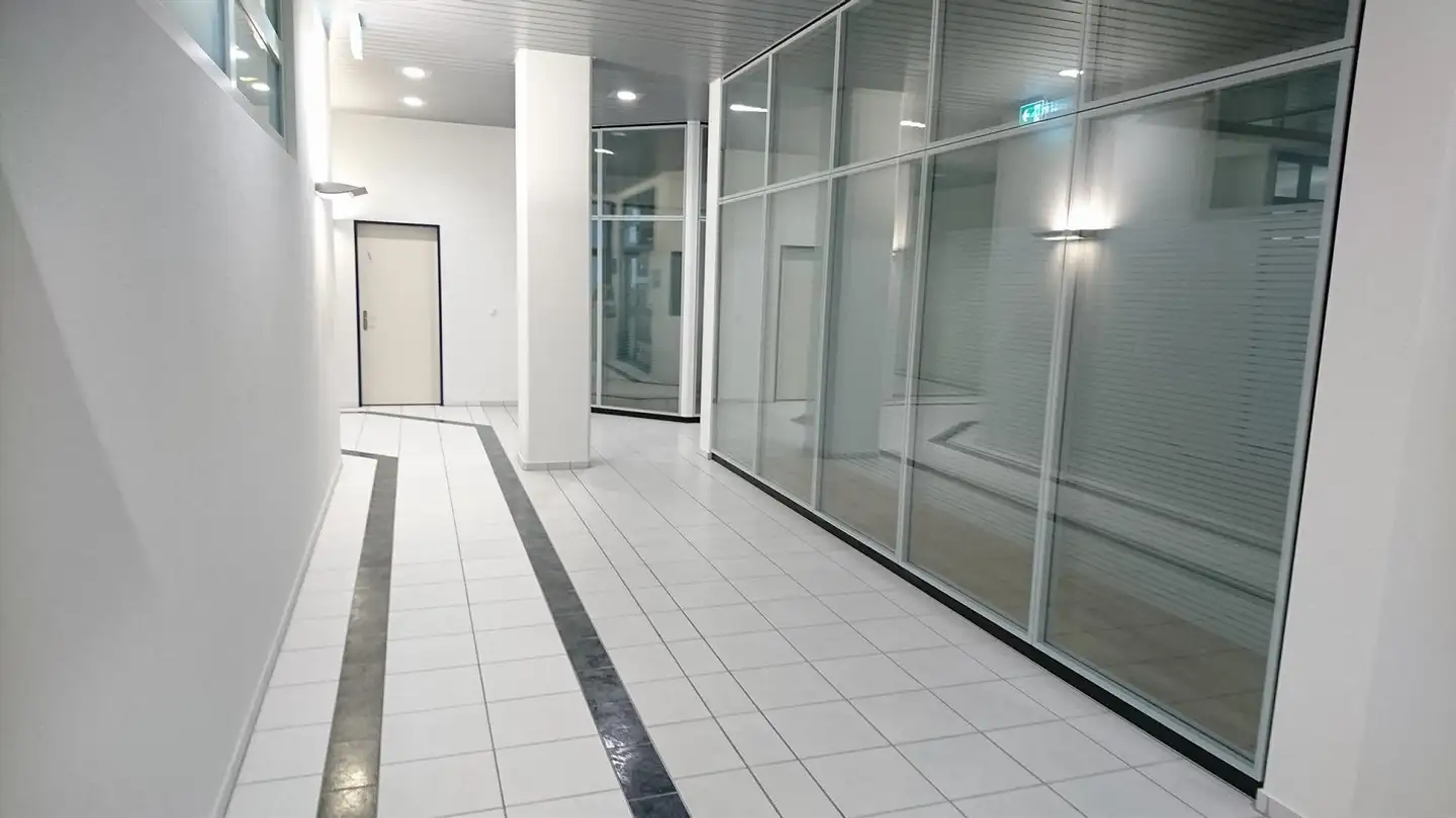 Gewerbe mieten - Güterstrasse 3, 6060 Sarnen - Foto 3