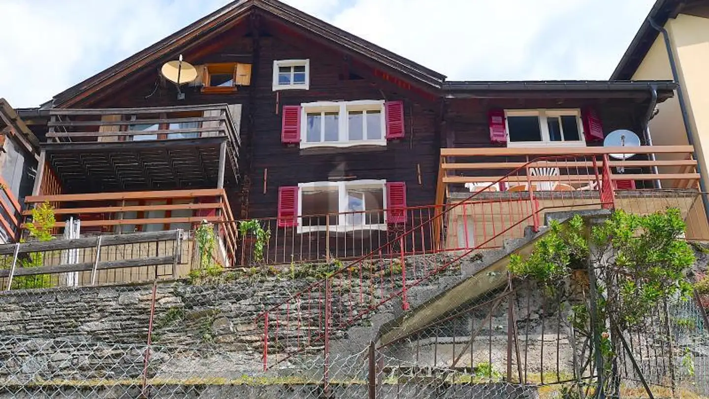 Chalet in vendita - 6760 Carì