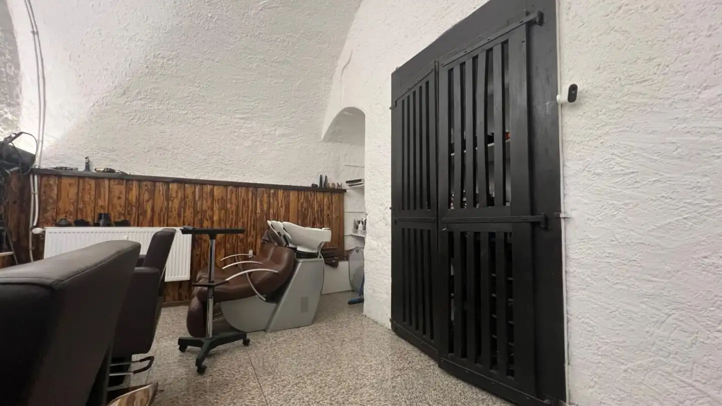 Hairdresser for rent - 1860 Aigle - Photo 4