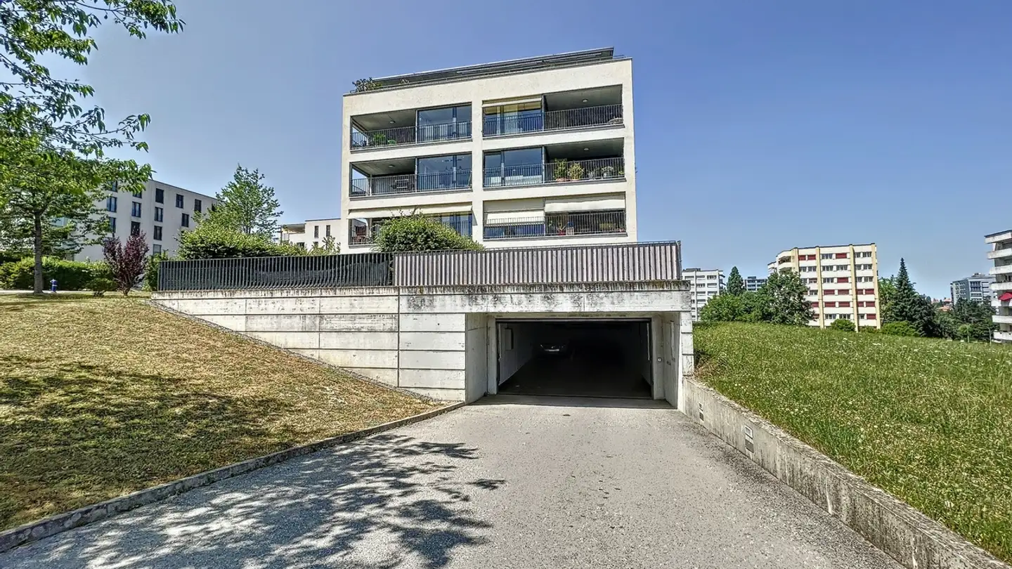 Underground parking space for rent - Pré Henry 3, 1752 Villars-sur-Glâne - Photo 2