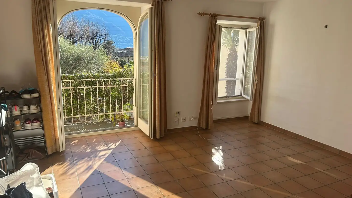 Appartement à louer - Vicolo Creanza 4A, 6648 Minusio