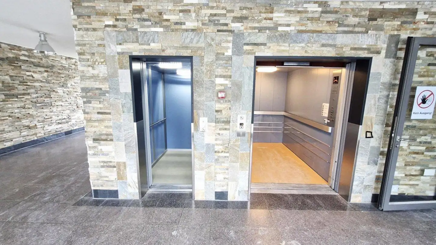 Commerciale in affitto - Neuhausweg 6, 3506 Grosshöchstetten - Photo 2