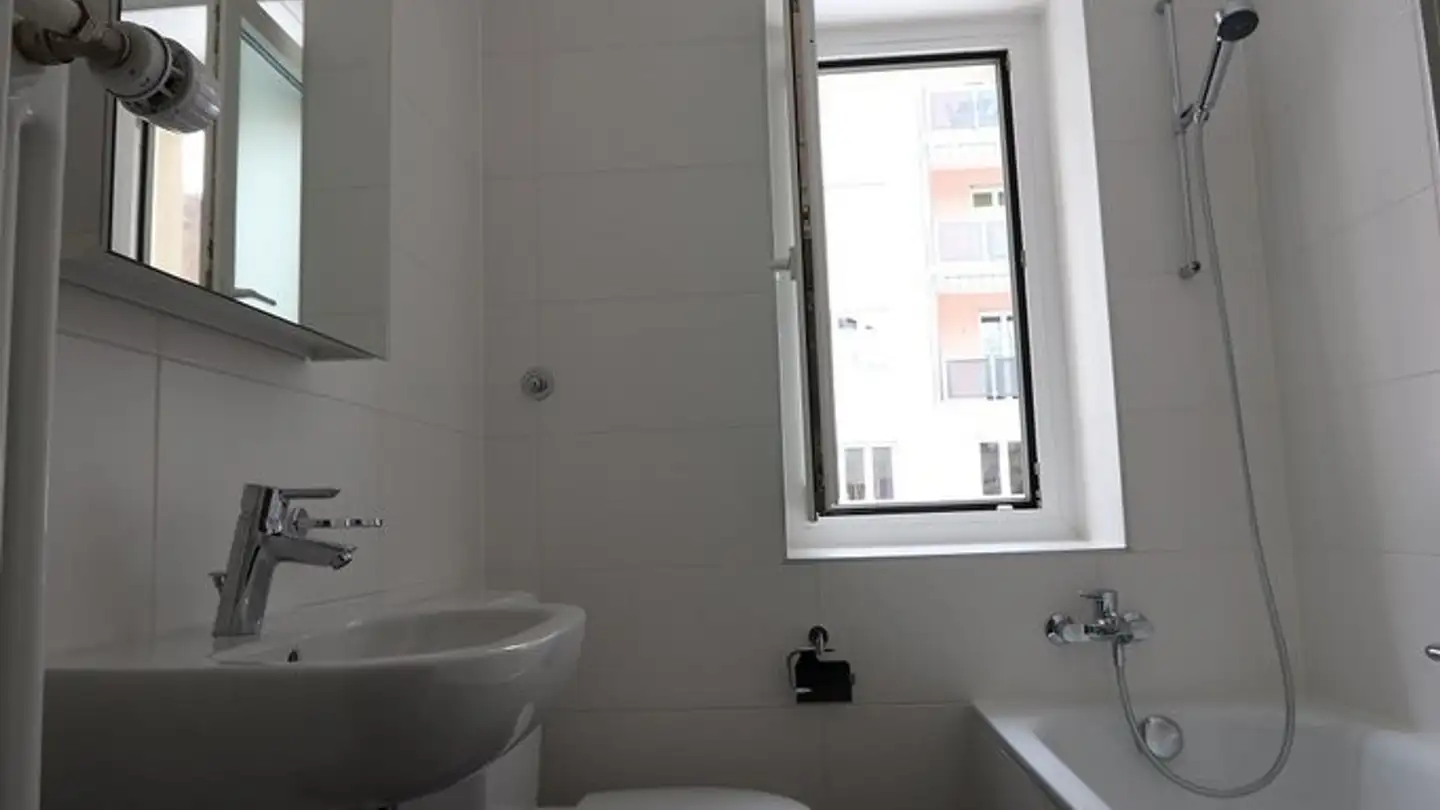 Appartement à louer - Rue Paul-Charmillot 59, 2610 St-Imier - Photo 4
