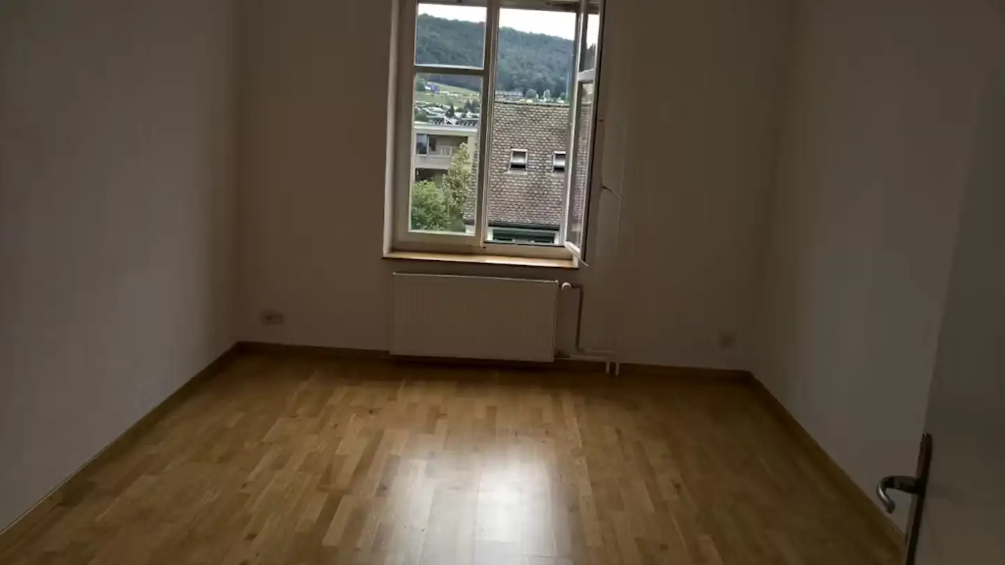 Apartment for rent - Zentralstrasse, 8212 Neuhausen am Rheinfall - Photo 4