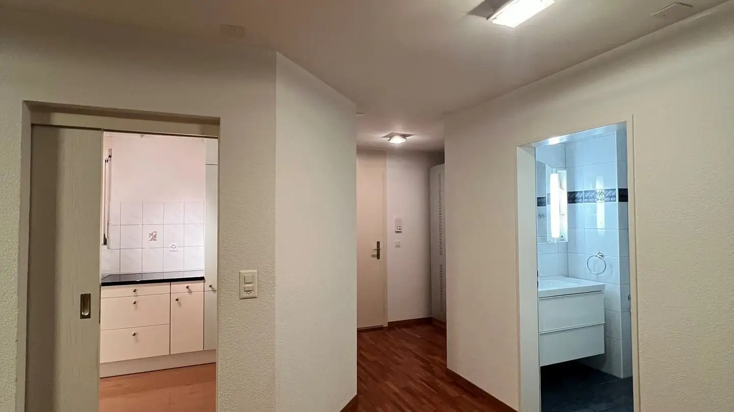 Wohnung mieten - Hardstrasse 84, 5432 Neuenhof - Foto 2