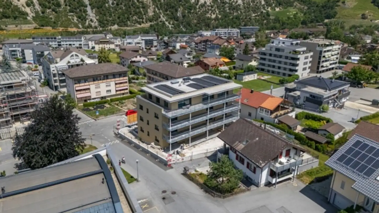 Apartment for sale - 3952 Susten