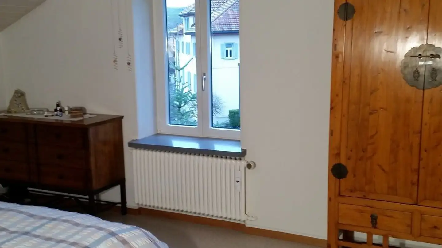 Dachgeschosswohnung mieten - Holzhäusernstrasse 11, 6313 Menzingen - Foto 2