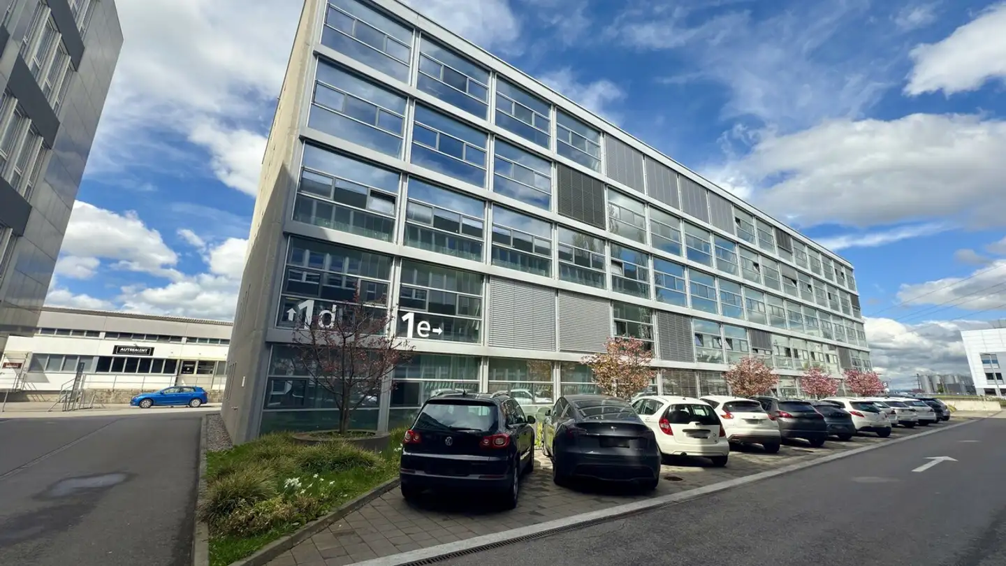 Office space for rent - Route Du Petit-Moncor 1, 1752 Villars-sur-Glâne