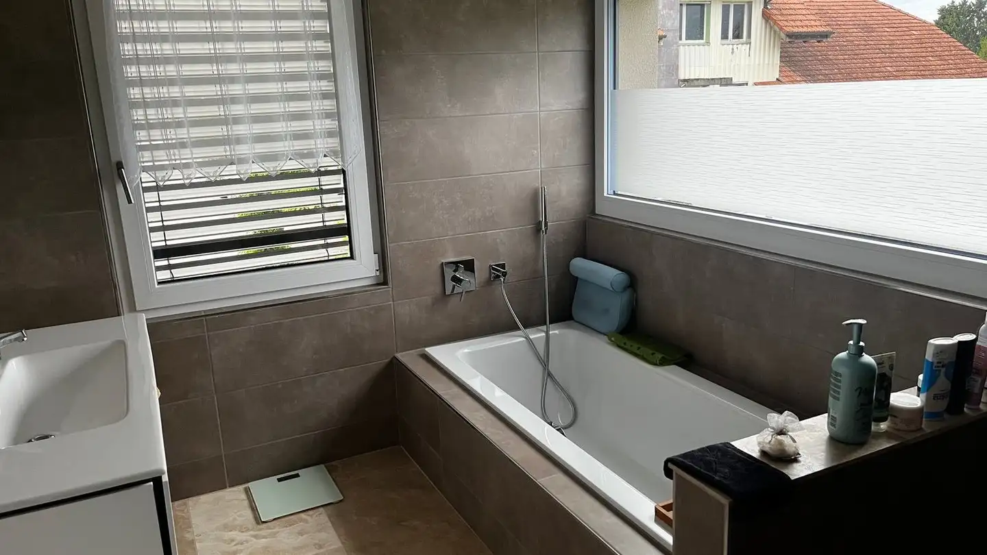Penthouse for rent - Schorenstrasse 65, 3645 Gwatt (Thun) - Photo 4