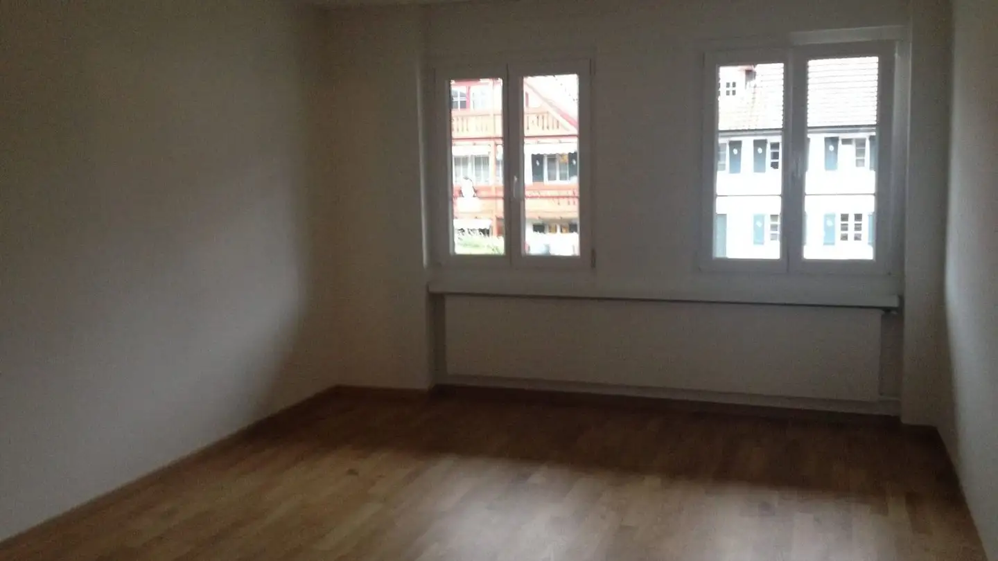 Appartement à louer - Dorfstrasse 23, 8175 Windlach - Photo 3