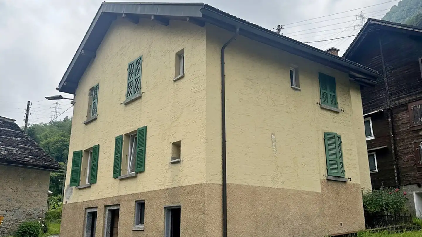 Cave house for sale - 6747 Chironico