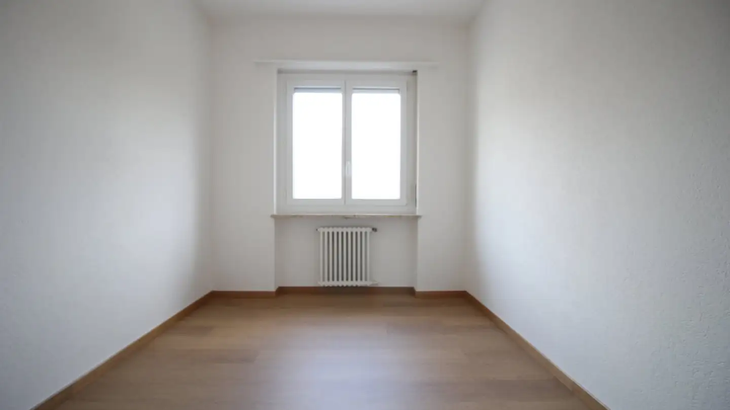 Appartamento in affitto - Via Guglielmo Canevascini 15, 6600 Locarno - Photo 3