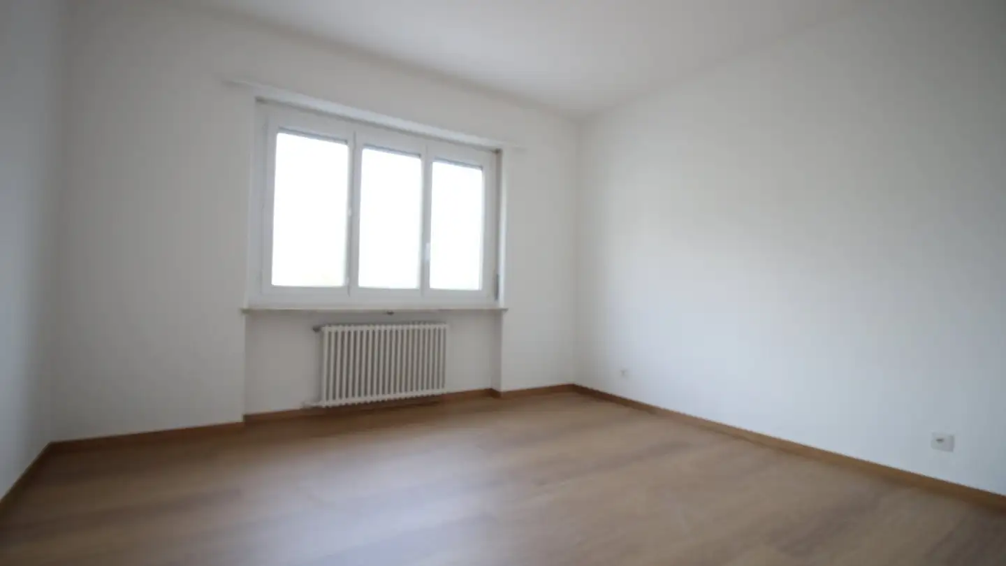 Appartamento in affitto - Via Guglielmo Canevascini 15, 6600 Locarno - Photo 4