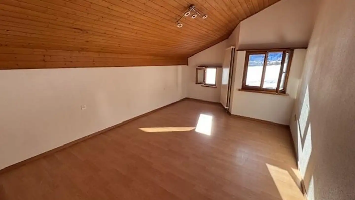 Wohnung mieten - Sasslatsch 107, 7542 Susch