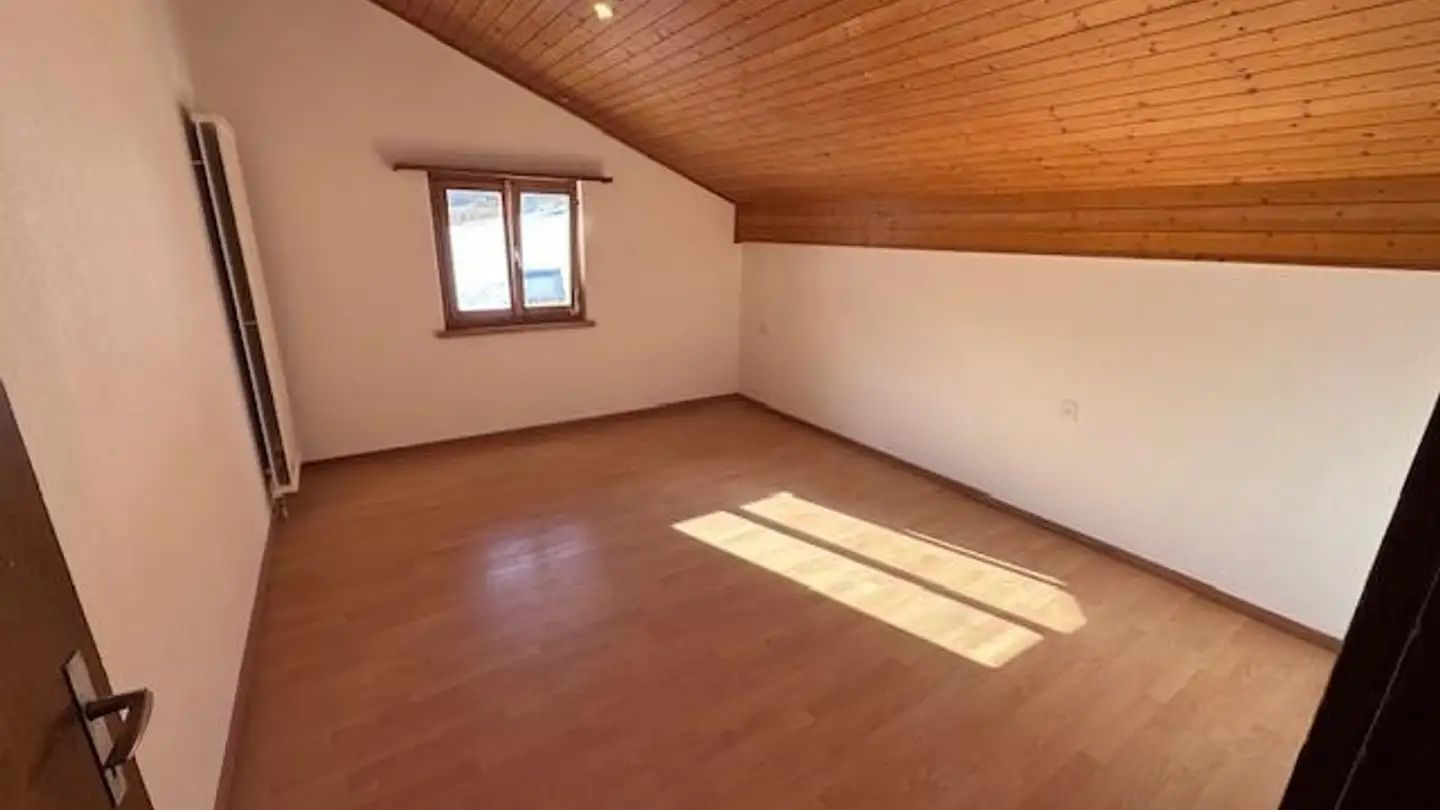 Wohnung mieten - Sasslatsch 107, 7542 Susch - Foto 2