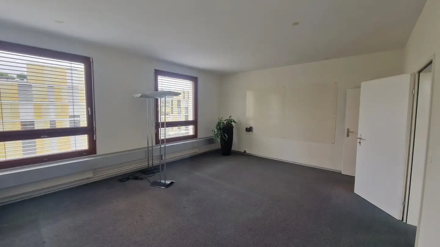 Bureau à louer - Zugerstrasse 76b, 6340 Baar - Photo 4