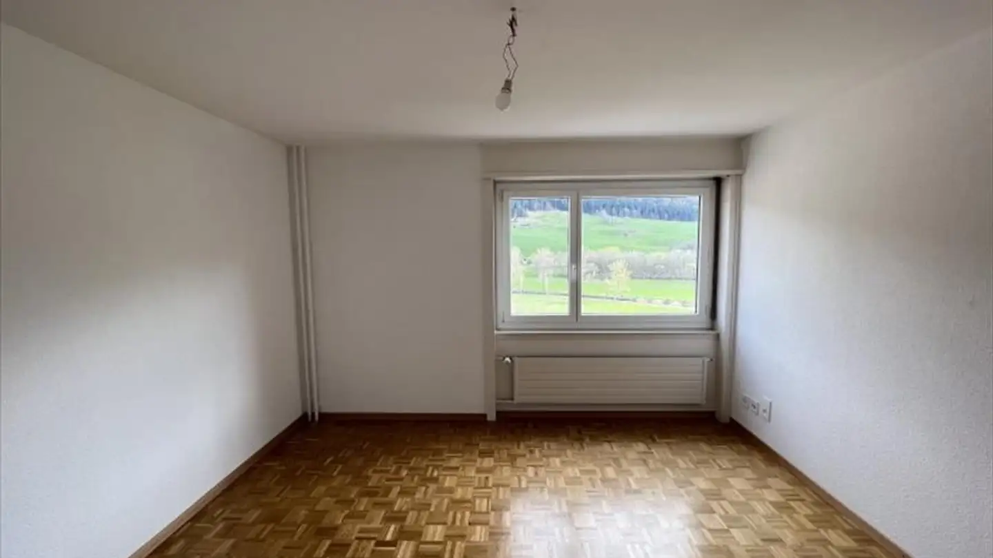 Appartement à louer - Rue De La Flamme 14, 2108 Couvet - Photo 2