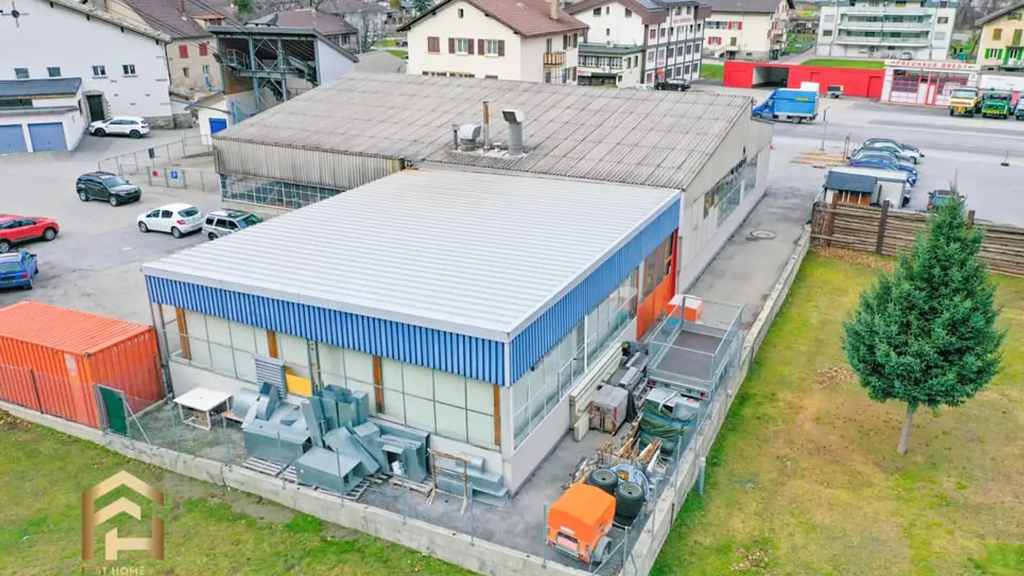 Commercial for rent - 3942 Raron