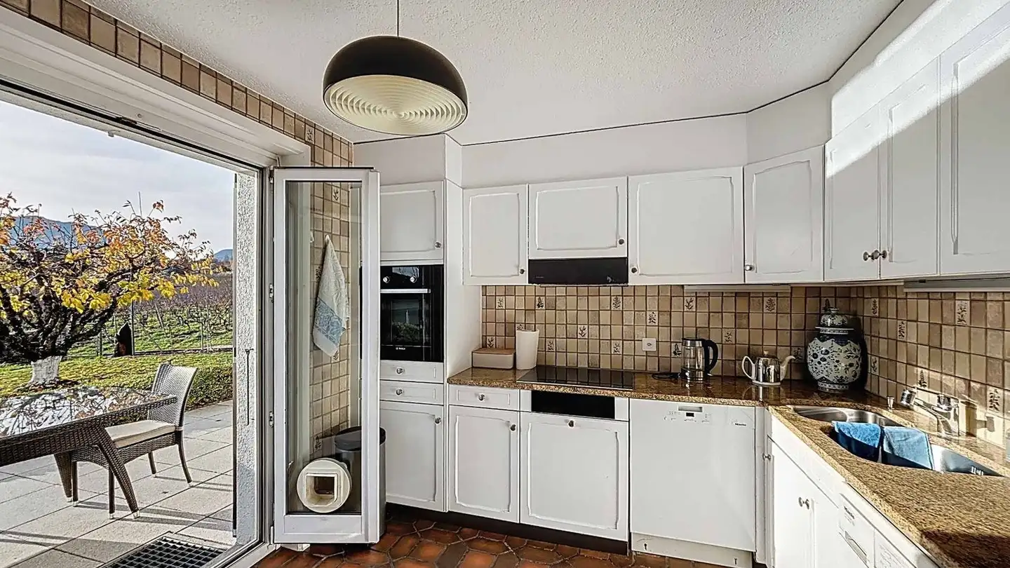 Villa for sale - 2013 Colombier NE - Photo 3