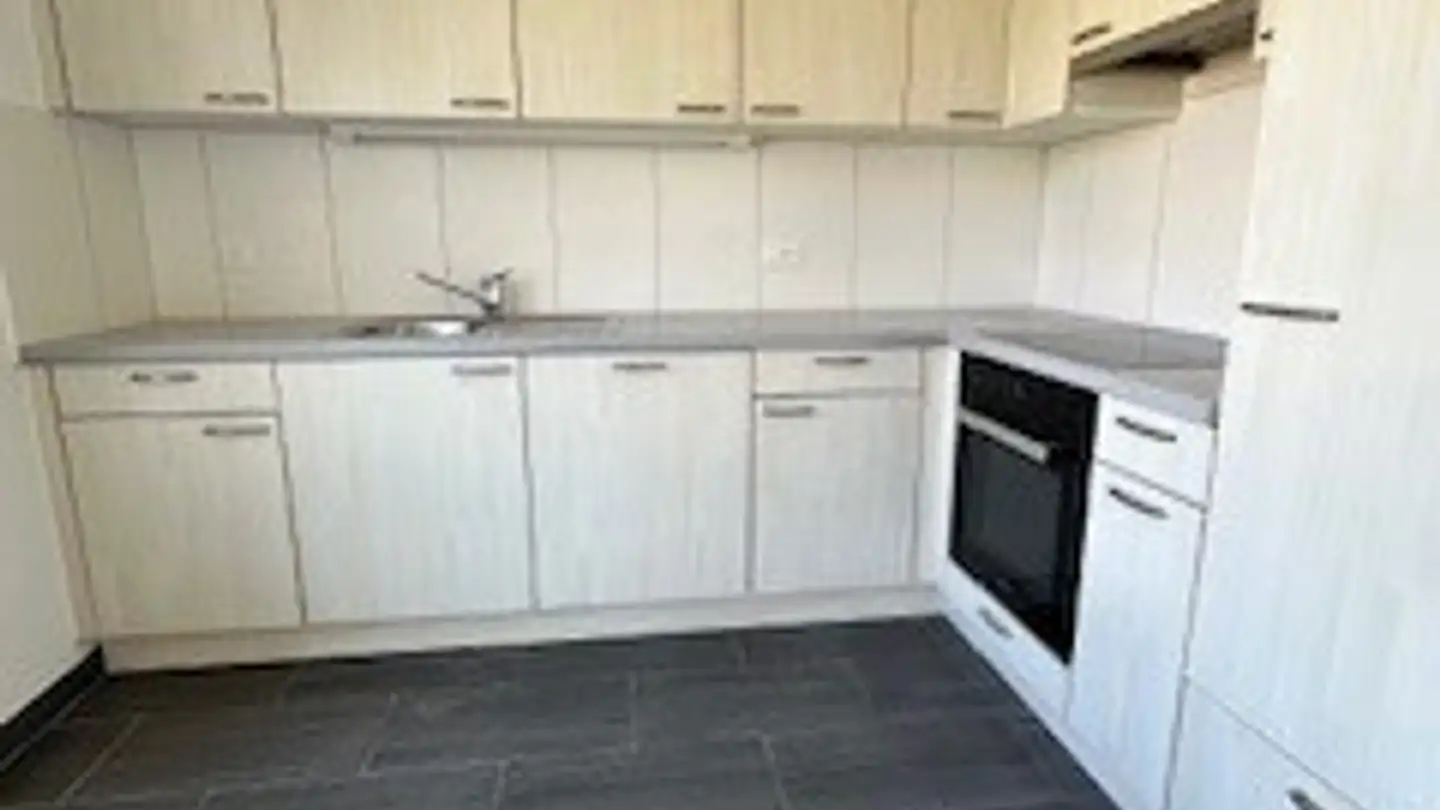 Wohnung mieten - Eisenbahnstrasse 27a, 3604 Thun - Foto 4
