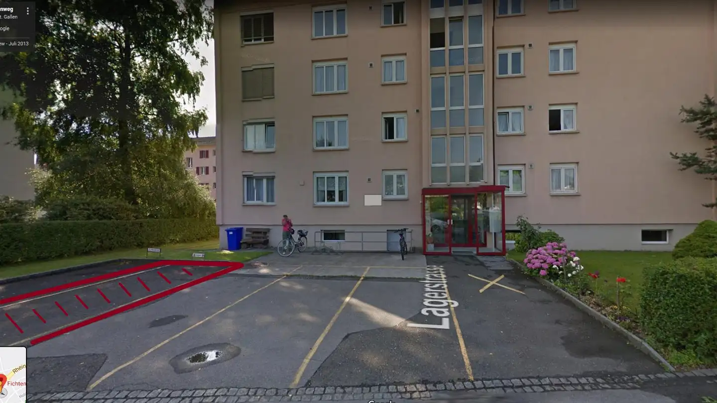 Place de parking extérieure à louer - Fichtenweg 5, 9470 Buchs SG