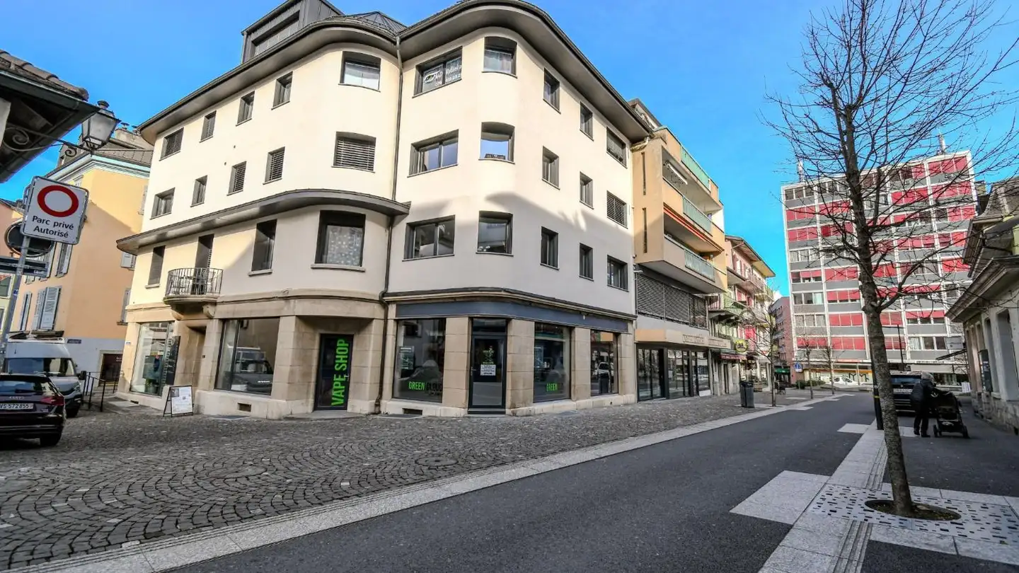 Commercial à vendre - 1870 Monthey