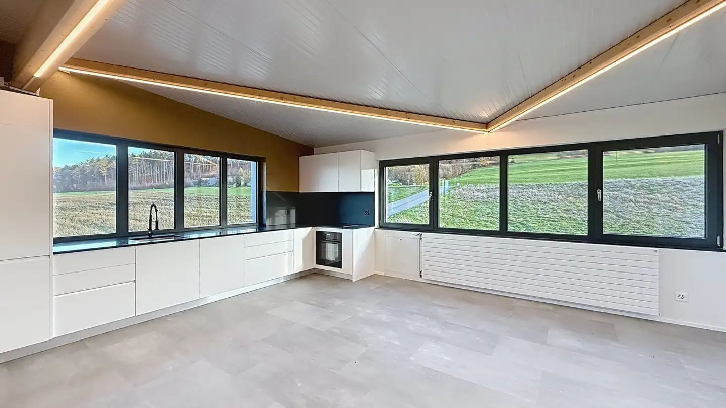 Commercial for rent - La Prairie 1, 1721 Cournillens - Photo 3